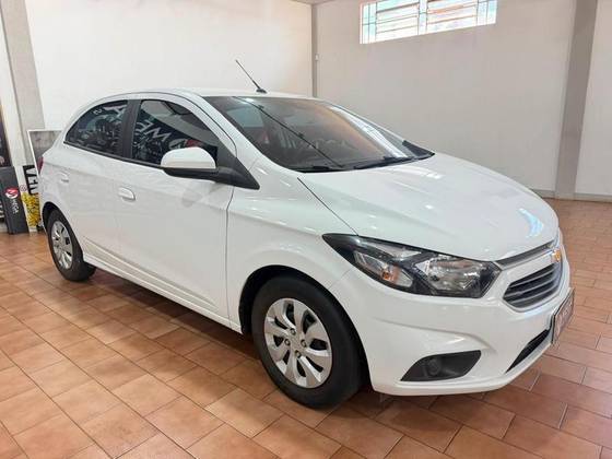 CHEVROLET ONIX 1.0 FLEX LT MANUAL CHEVROLET ONIX 1.0 FLEX LT MANUAL